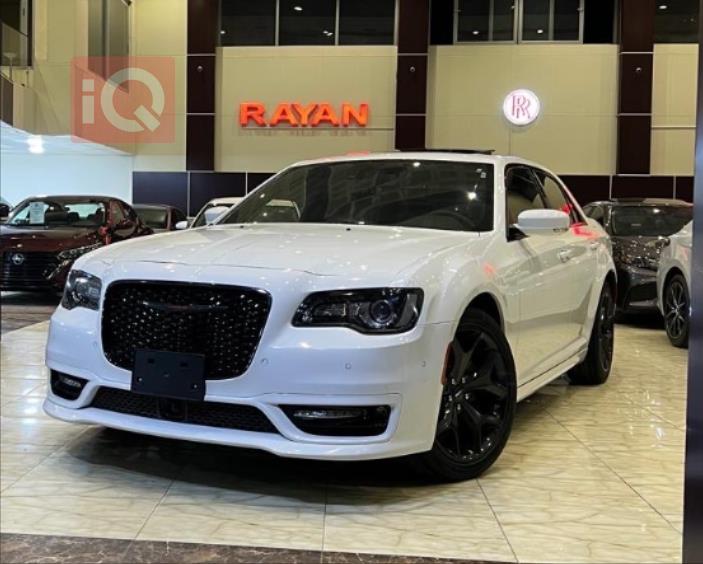 كرايسلر 300